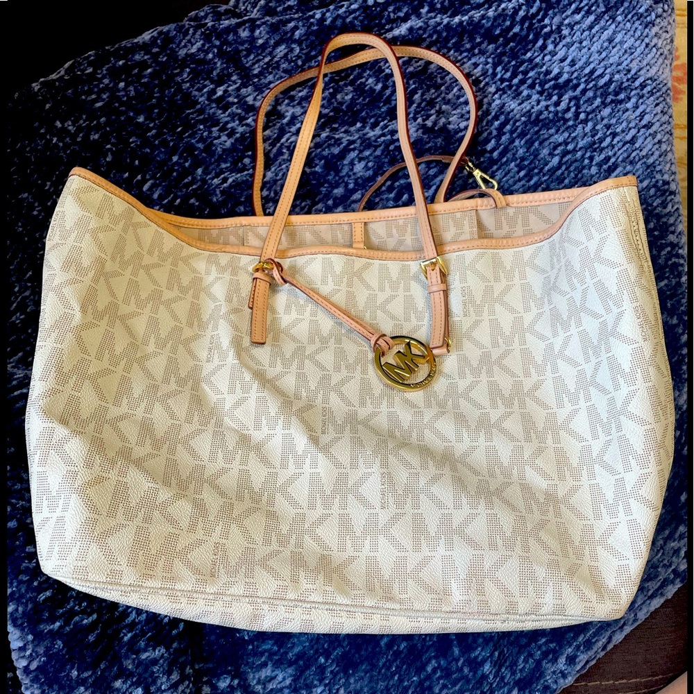 ❤️❤️Michael Kors 👜 Tote❤️❤️❤️